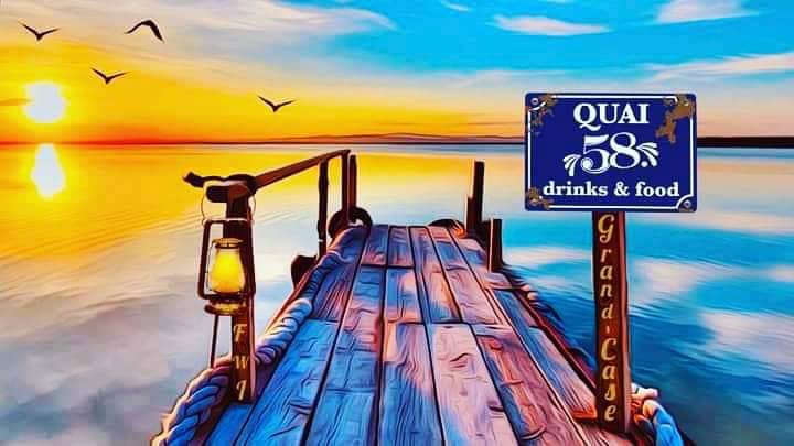 Quai 58, the must-have bar at sunset in Grand Case!